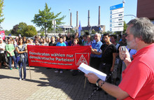 September 2009: Mahnwache gegen Nazis in Wolfsburg